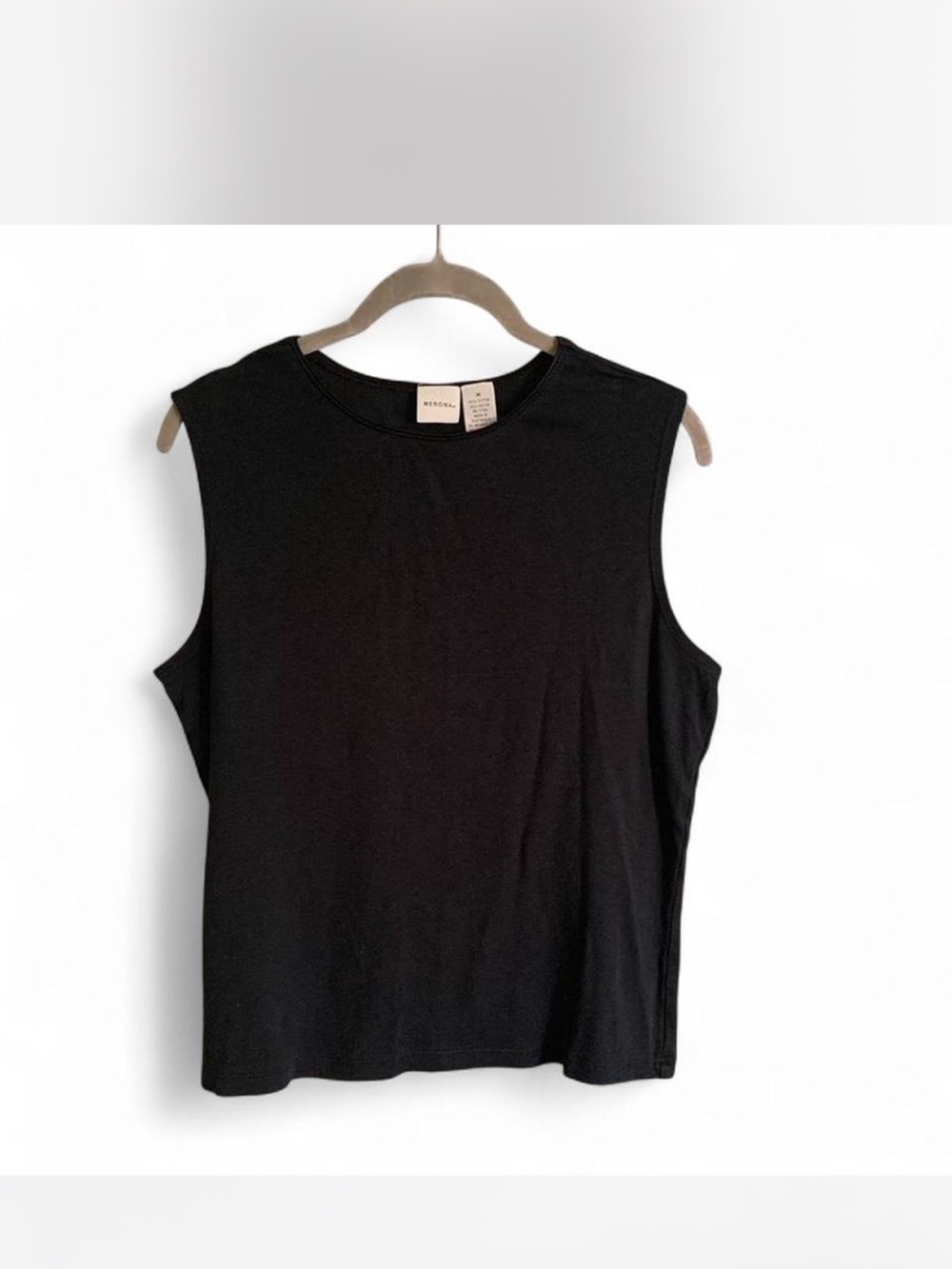Merona Black Sleeveless Crew Neck Tank Top size M